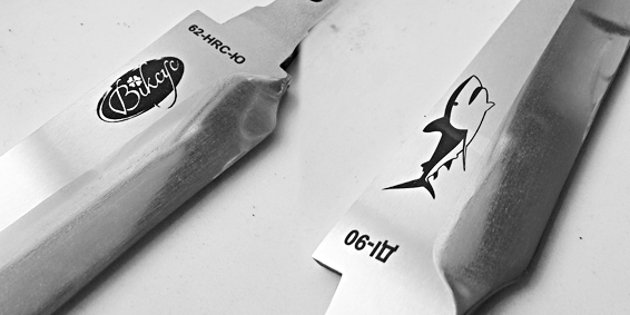 Гравіювання ножів